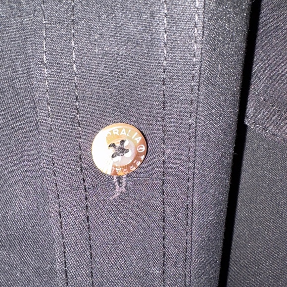 Terralia Mens Shirt. Size XL - Picture 4 of 8